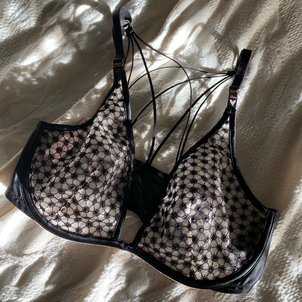 VS Starburst Racerback